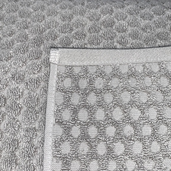 common THREAD 100% Zero Twist Cotton Towel Set 6-Piece Quick Dry Ultra Absorbent - Picture 9 of 12